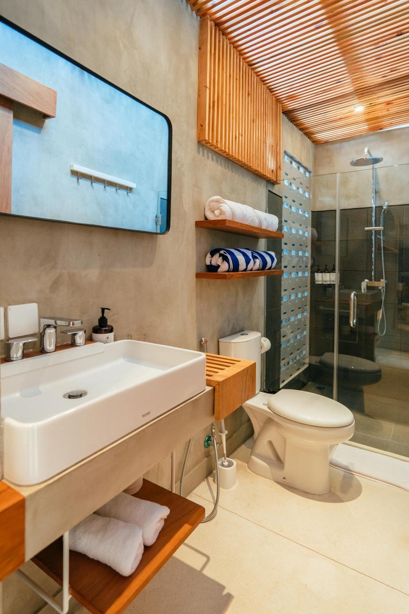 Curve Boutique Villa