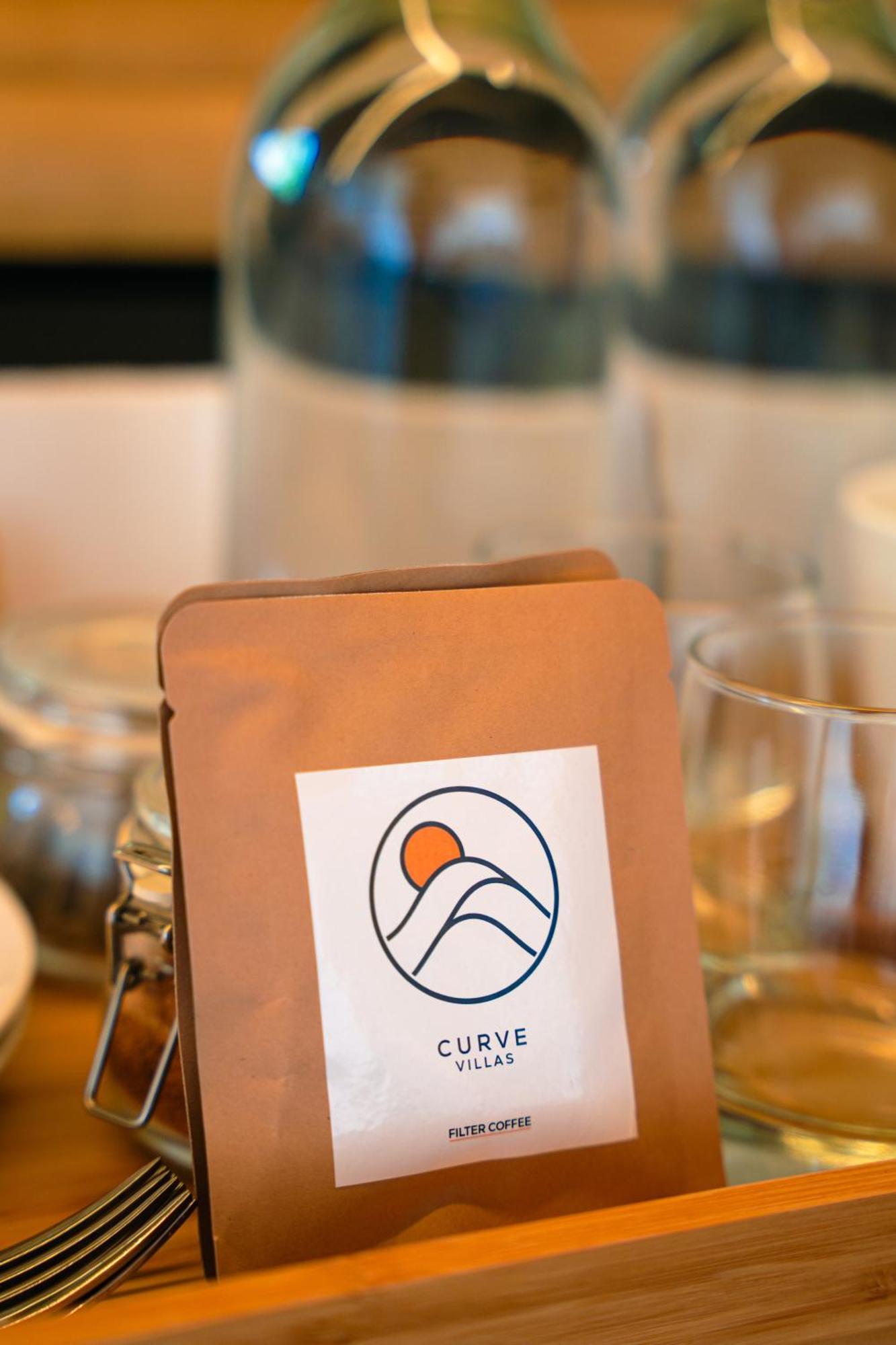 Curve Boutique Tanah Lot